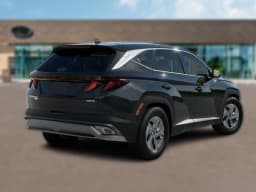 Hyundai Tucson Hybrid SE FWD 2026 — side view