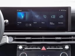 Hyundai Tucson Hybrid Blue SE AWD 2026 — side view