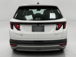 Hyundai Tucson Hybrid Blue SE AWD 2026 — side view