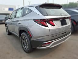 Hyundai Tucson Hybrid Blue SE AWD 2026 — side view