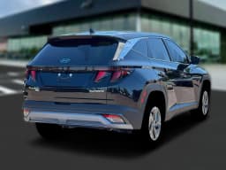 Hyundai Tucson Hybrid Blue SE AWD 2026 — side view