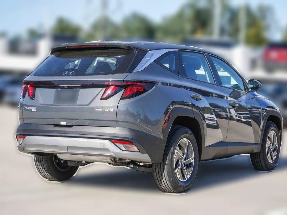 Hyundai Tucson Hybrid Blue SE AWD 2026 — side view