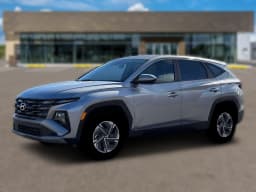 Hyundai Tucson Hybrid Blue SE AWD 2026 — side view