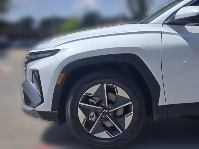 Hyundai Tucson Hybrid SEL FWD 2026 — side view