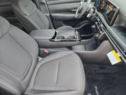 Hyundai Tucson Hybrid SEL FWD 2026 — side view