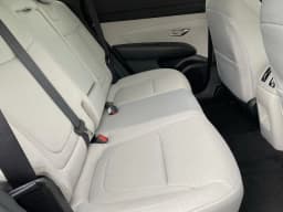 Hyundai Tucson Plug-In Hybrid SEL AWD 2026 — side view
