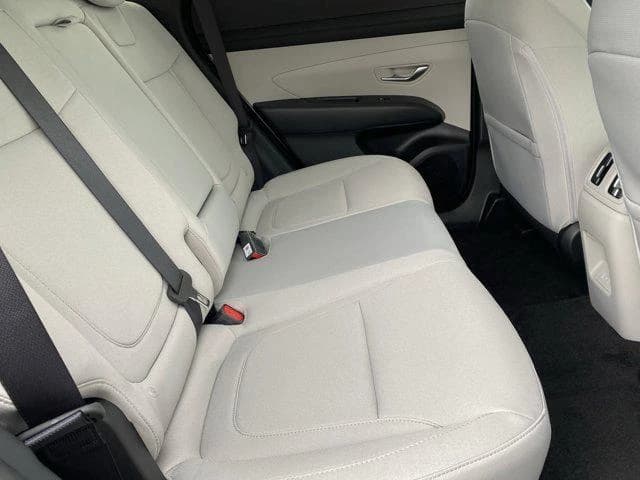 Hyundai Tucson Plug-In Hybrid SEL AWD 2026 — side view
