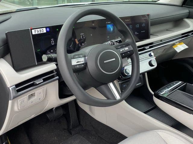 Hyundai Tucson Plug-In Hybrid SEL AWD 2026 — side view