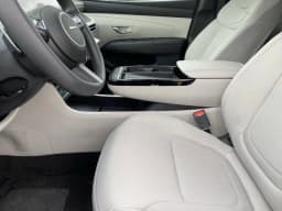 Hyundai Tucson Plug-In Hybrid SEL AWD 2026 — side view