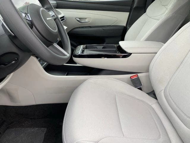Hyundai Tucson Plug-In Hybrid SEL AWD 2026 — side view