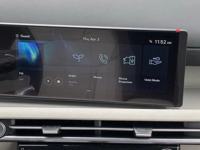 Hyundai Tucson Plug-In Hybrid SEL AWD 2026 — side view