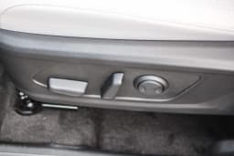 Hyundai Tucson Plug-In Hybrid SEL AWD 2026 — side view