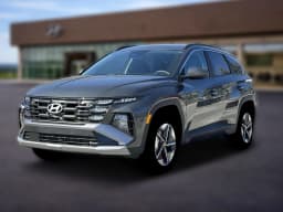 Hyundai Tucson Plug-In Hybrid SEL AWD 2026 — side view