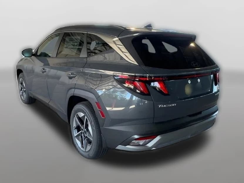 Hyundai Tucson Plug-In Hybrid SEL AWD 2026 — side view