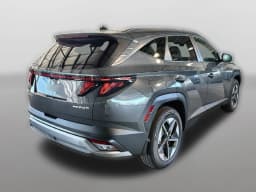 Hyundai Tucson Plug-In Hybrid SEL AWD 2026 — side view