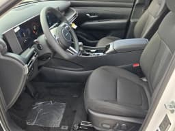 Hyundai Tucson Plug-In Hybrid SEL AWD 2026 — side view