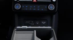 Hyundai Tucson Hybrid SEL Convenience AWD 2026 — side view