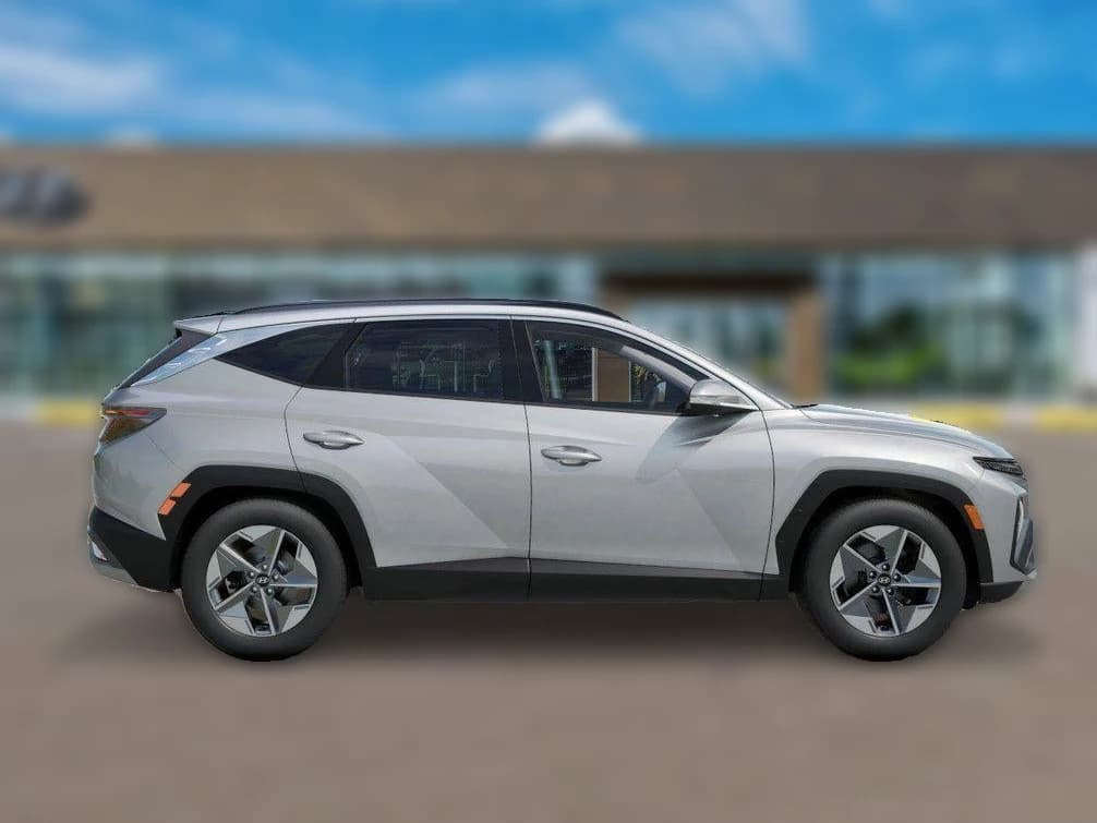 Hyundai Tucson Hybrid SEL Convenience AWD 2025 — side view