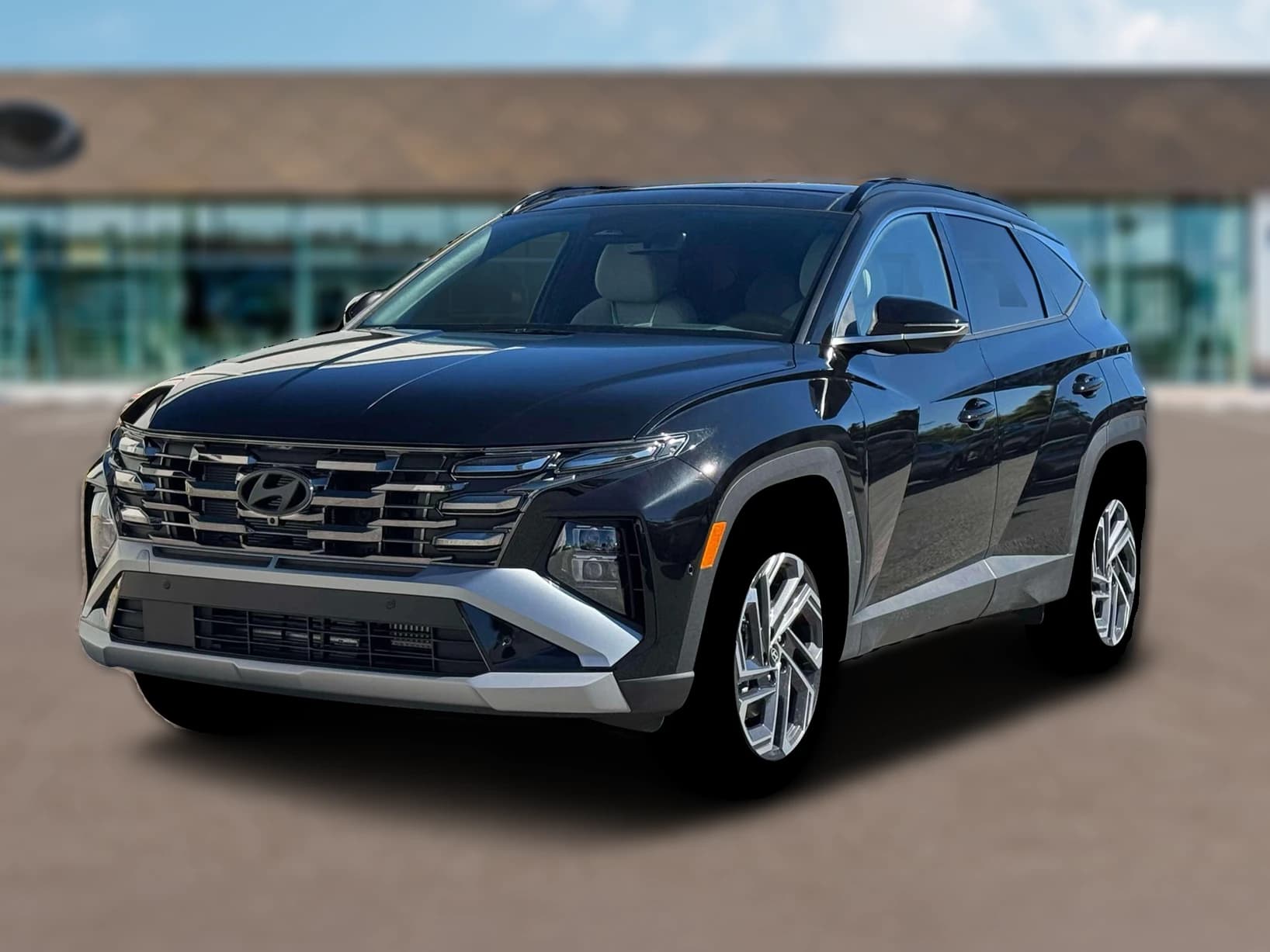 Hyundai Tucson Hybrid Limited AWD 2026 — side view