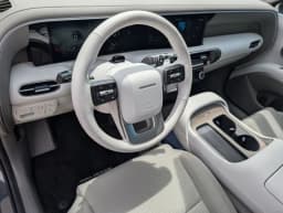 Hyundai Palisade SE FWD 2026 — side view