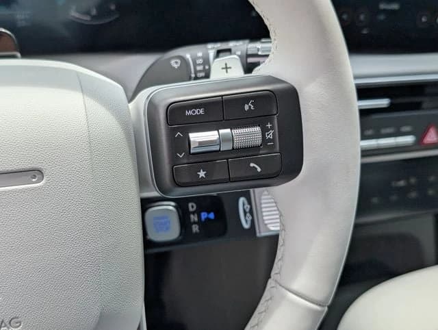 Hyundai Palisade SE FWD 2026 — side view