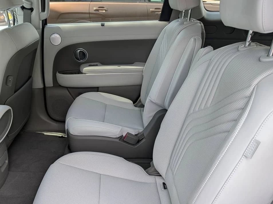 Hyundai Palisade Hybrid SEL Premium 7P AWD 2026 — side view