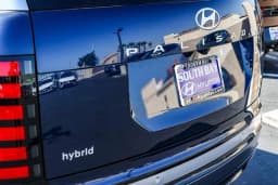 Hyundai Palisade Hybrid Limited 8P AWD 2027 — side view