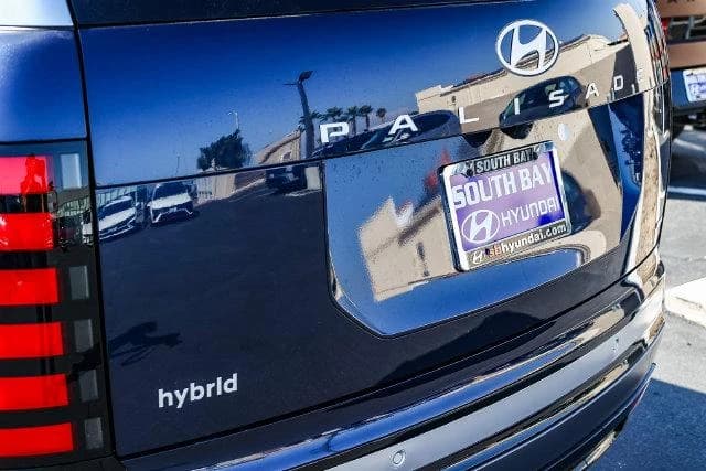 Hyundai Palisade Hybrid Limited 8P AWD 2027 — side view