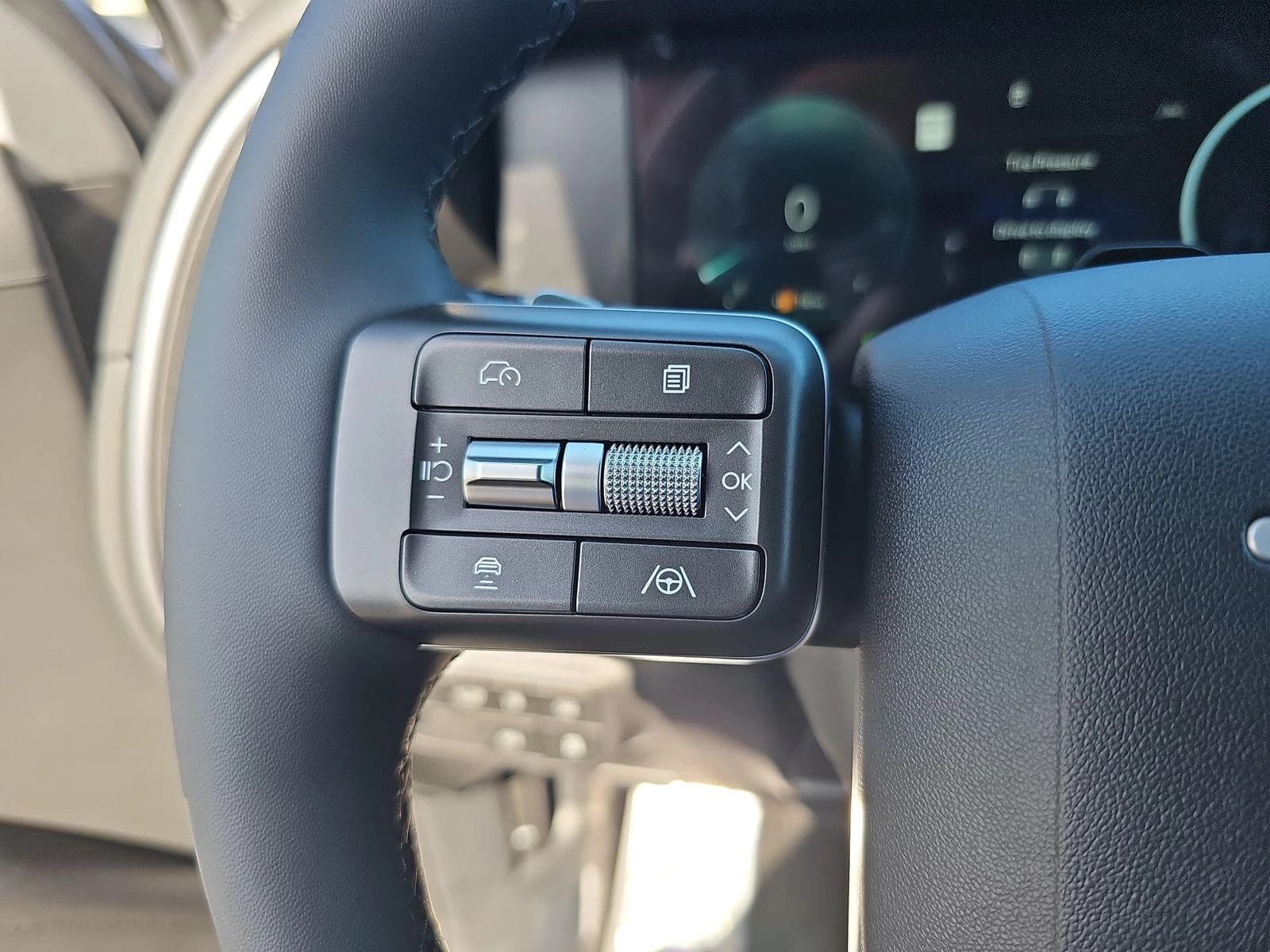 Hyundai Palisade Hybrid Blue SEL 7P FWD 2027 — side view
