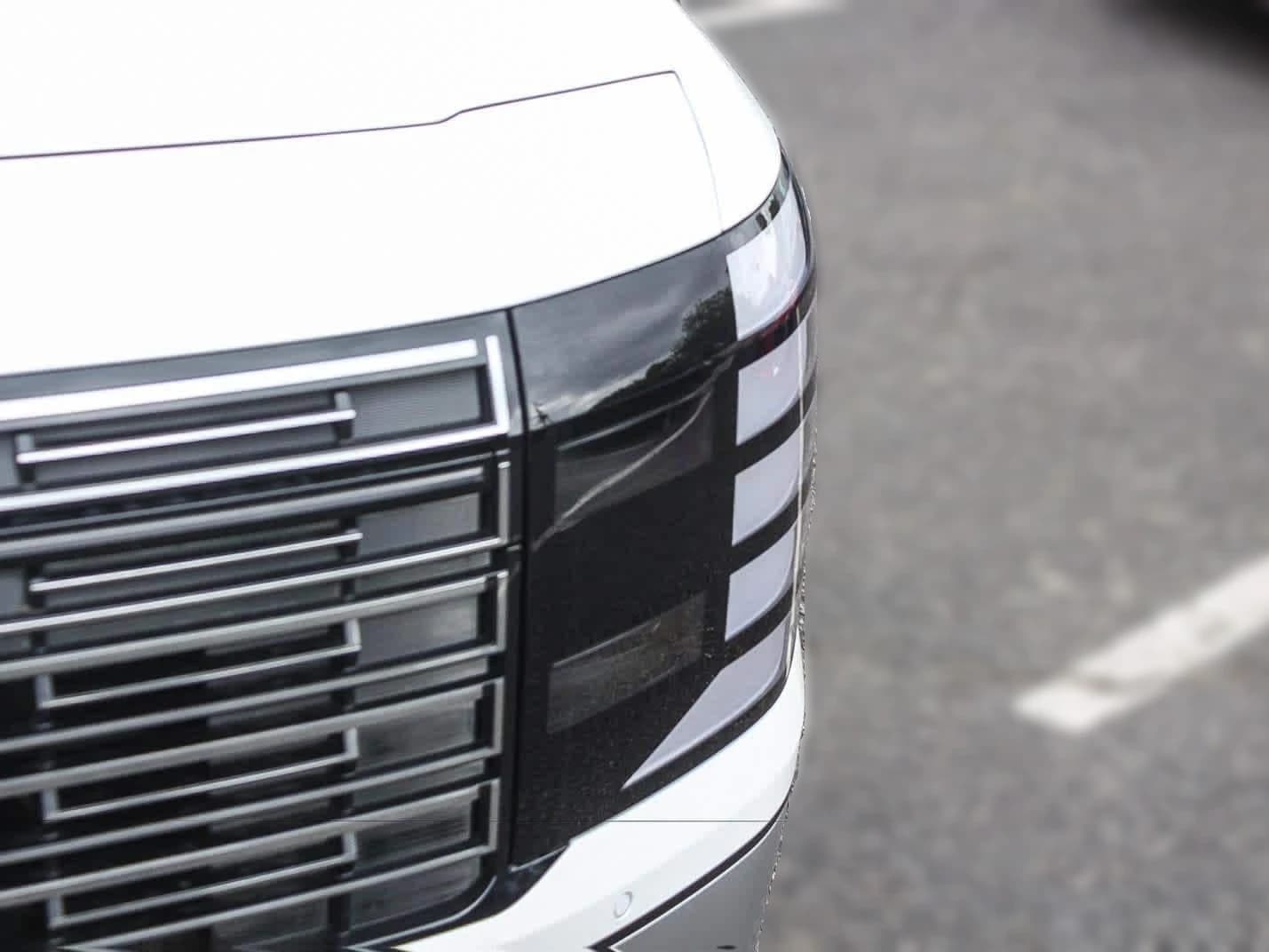 Hyundai Palisade Hybrid Blue SEL 7P FWD 2027 — side view