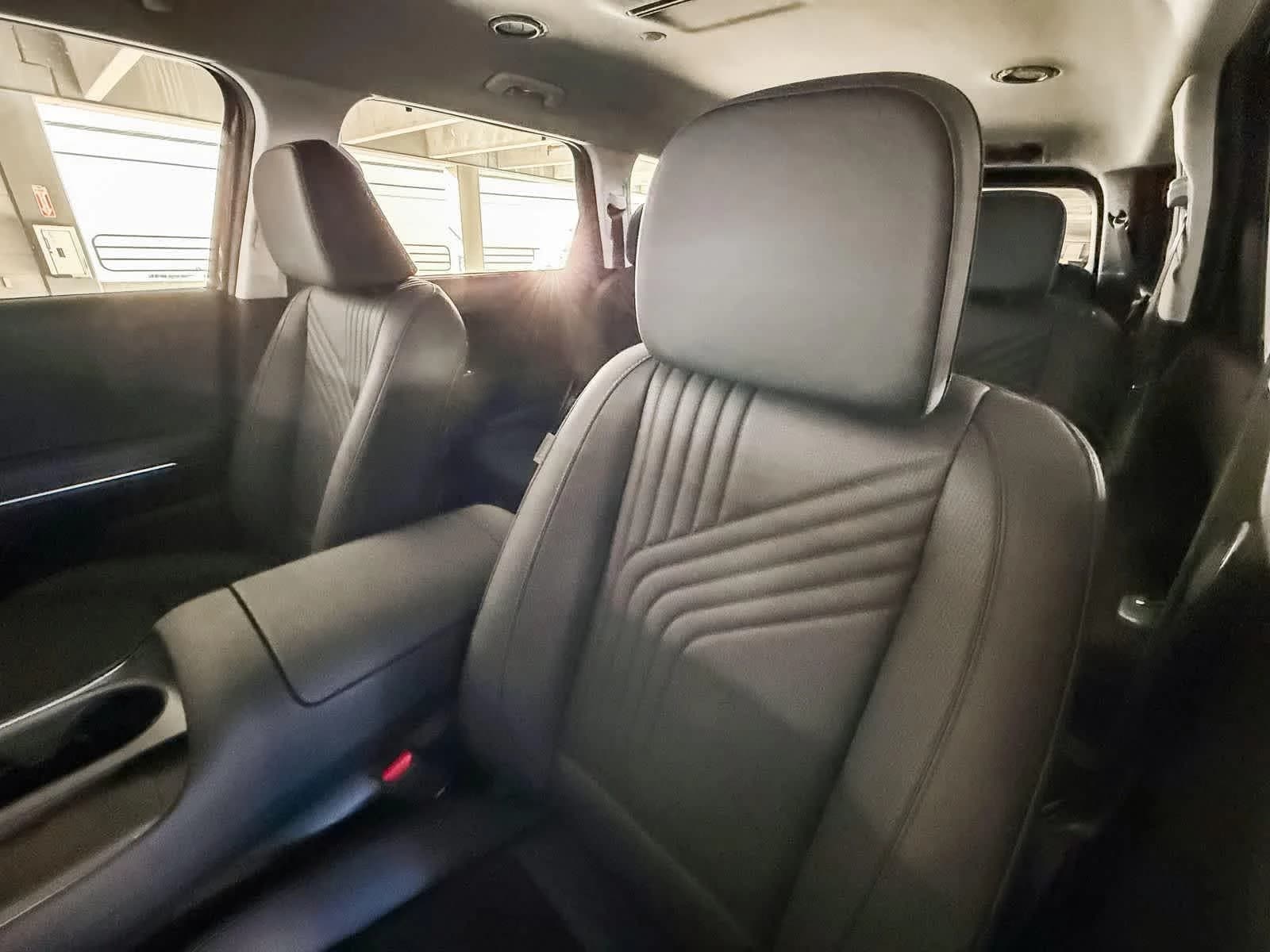 Hyundai Palisade Hybrid Blue SEL 7P FWD 2026 — side view