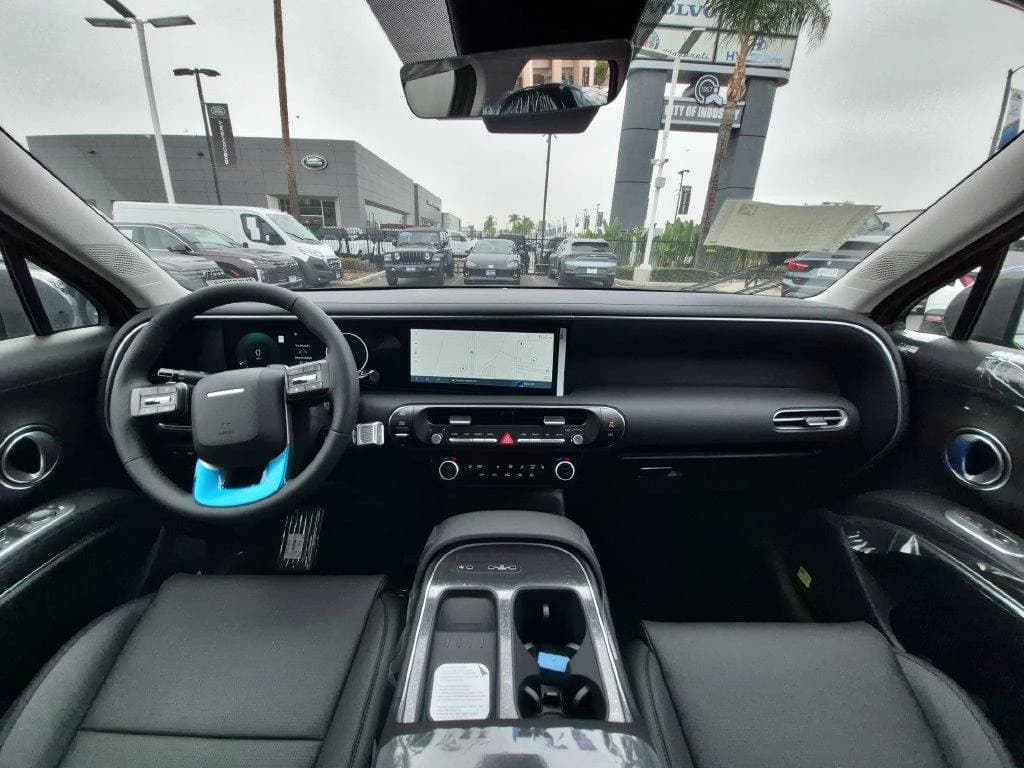 Hyundai Palisade Hybrid Blue SEL 8P FWD 2026 — side view