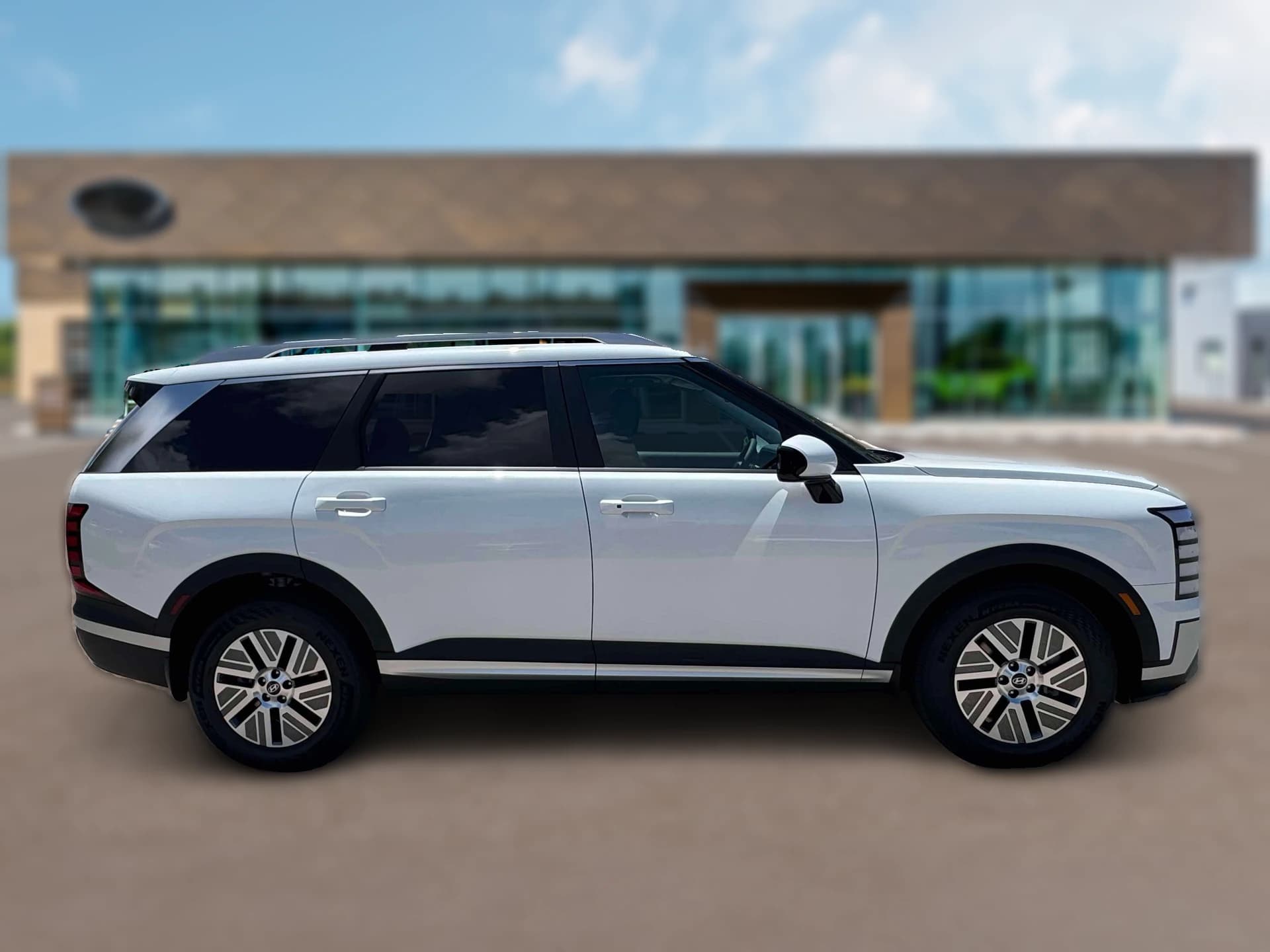 Hyundai Palisade Hybrid Blue SEL 7P FWD 2027 — side view