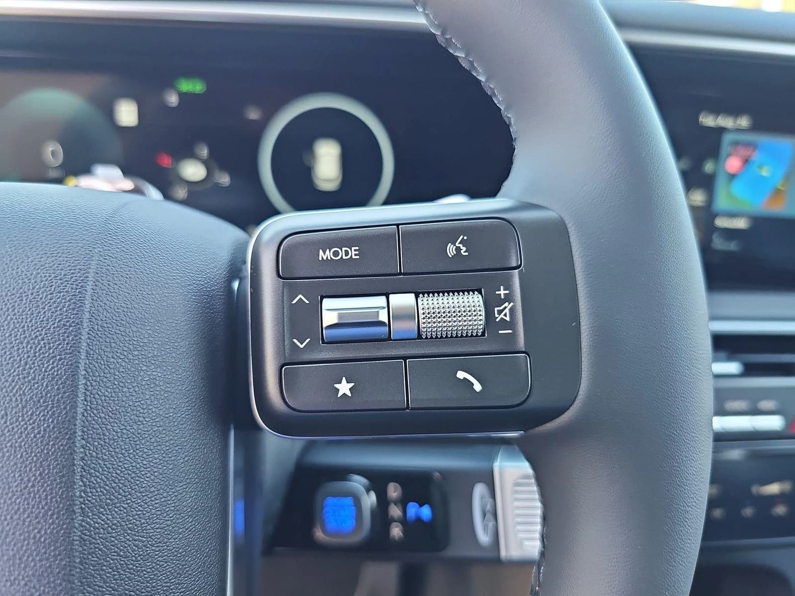 Hyundai Palisade Hybrid Blue SEL 8P FWD 2027 — side view
