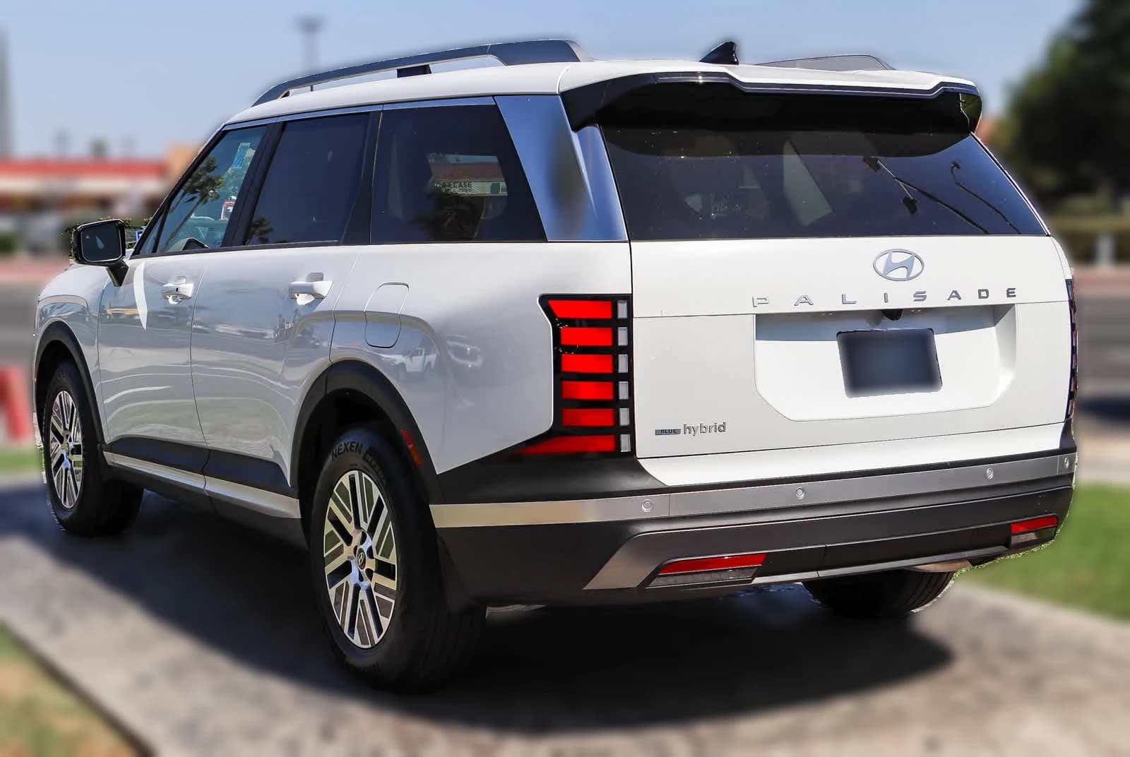 Hyundai Palisade Hybrid Blue SEL 7P FWD 2027 — side view