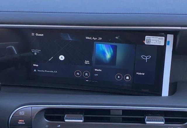 Hyundai Palisade Hybrid SEL 8P AWD 2026 — side view