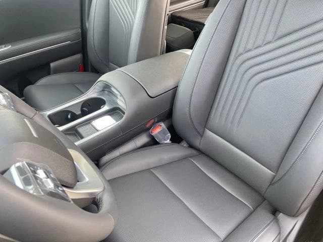 Hyundai Palisade Hybrid SEL 8P AWD 2026 — side view