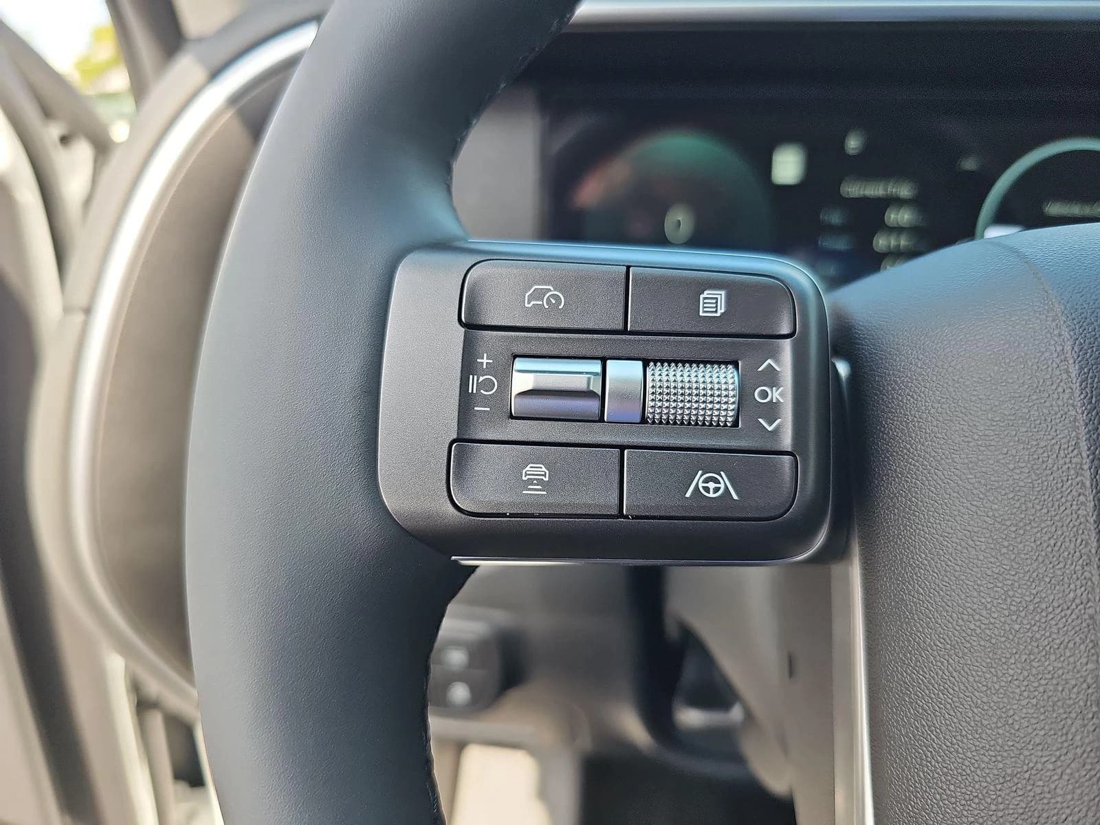 Hyundai Palisade Hybrid SEL 8P AWD 2026 — side view
