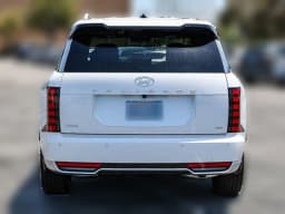 Hyundai Palisade Hybrid Calligraphy AWD 2026 — side view