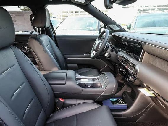 Hyundai Palisade Hybrid Calligraphy AWD 2026 — side view
