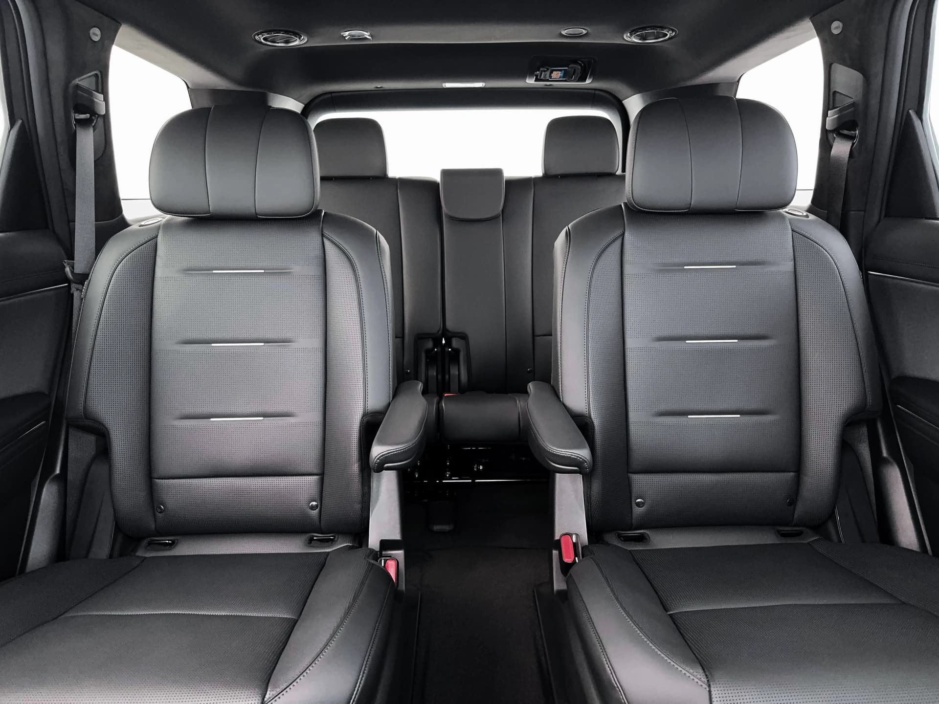 Hyundai Palisade Hybrid Calligraphy AWD 2027 — side view