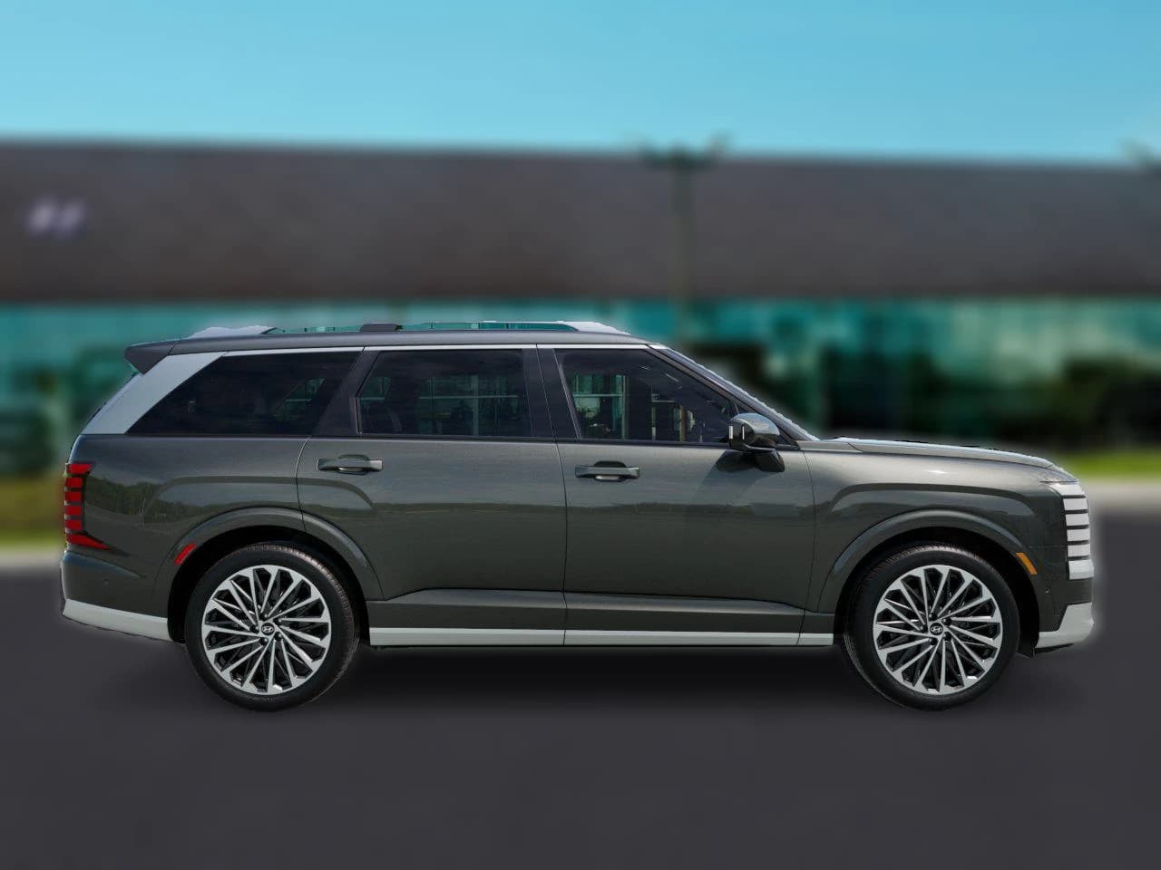 Hyundai Palisade Hybrid Calligraphy AWD 2027 — side view