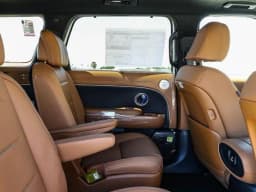Hyundai Palisade Hybrid Calligraphy AWD 2027 — side view