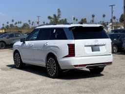 Hyundai Palisade Hybrid Calligraphy AWD 2027 — side view