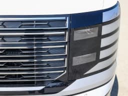 Hyundai Palisade Hybrid Calligraphy AWD 2027 — side view