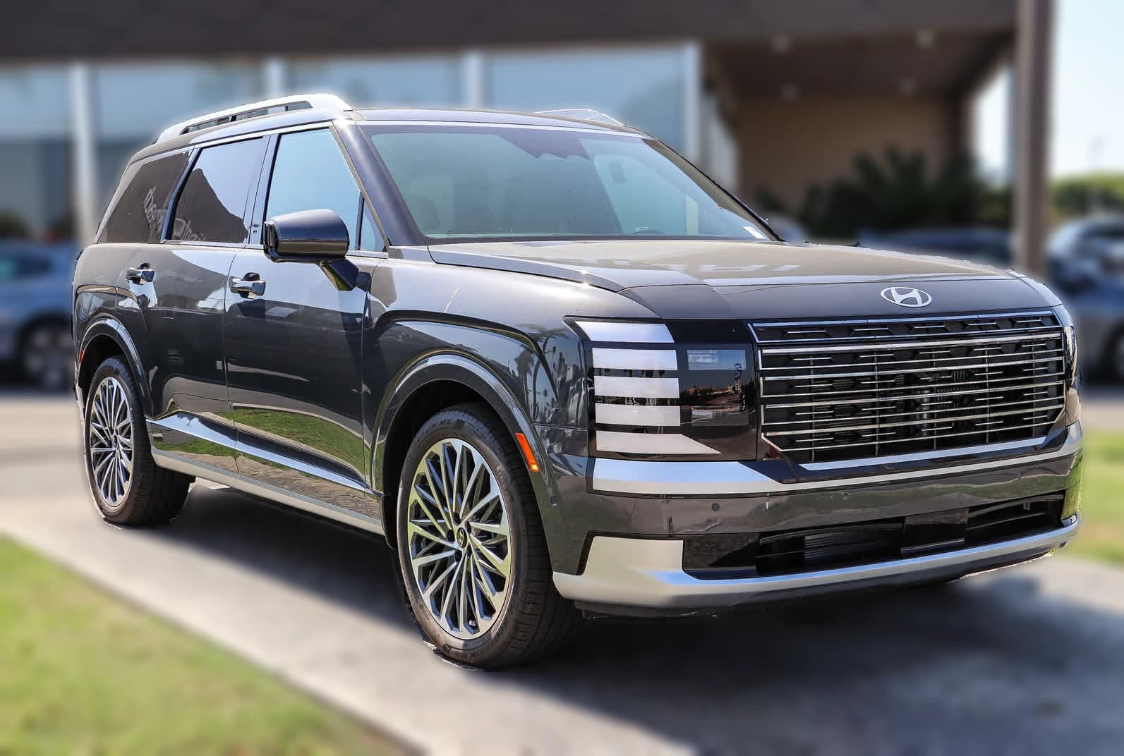 Hyundai Palisade Hybrid Calligraphy AWD 2026 — side view