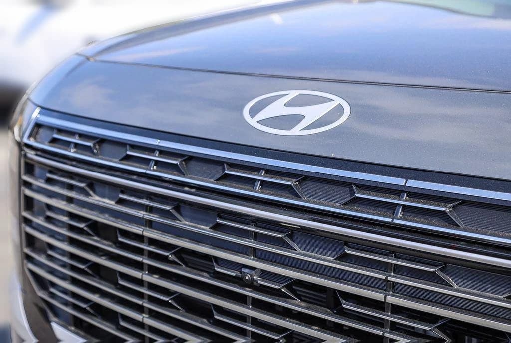 Hyundai Palisade Hybrid Calligraphy AWD 2026 — side view