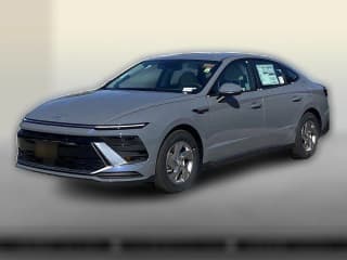 Hyundai Sonata SE FWD