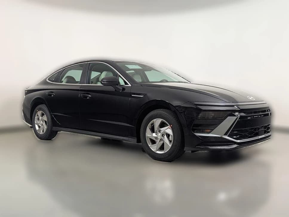 Hyundai Sonata SE FWD 2026 — side view