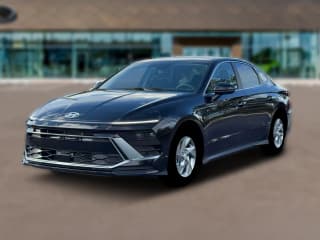 Hyundai Sonata SE FWD